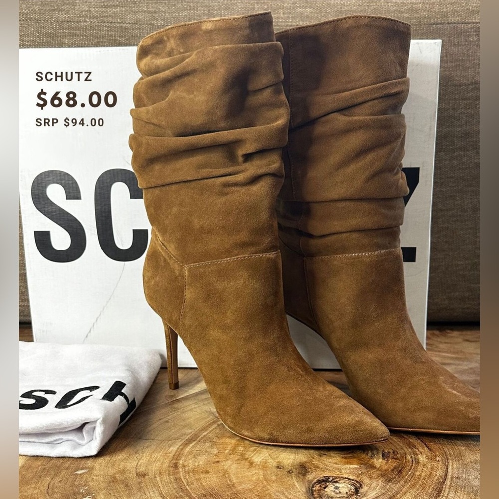 Schutz Ashlee, Suede Boots Browni SIZE 8W US (BRAND NEW)